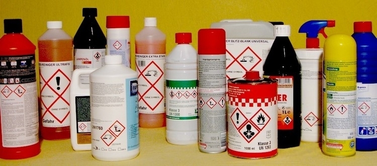 Chemikalien mit Kennzeichnung gem CLP-Verordnung